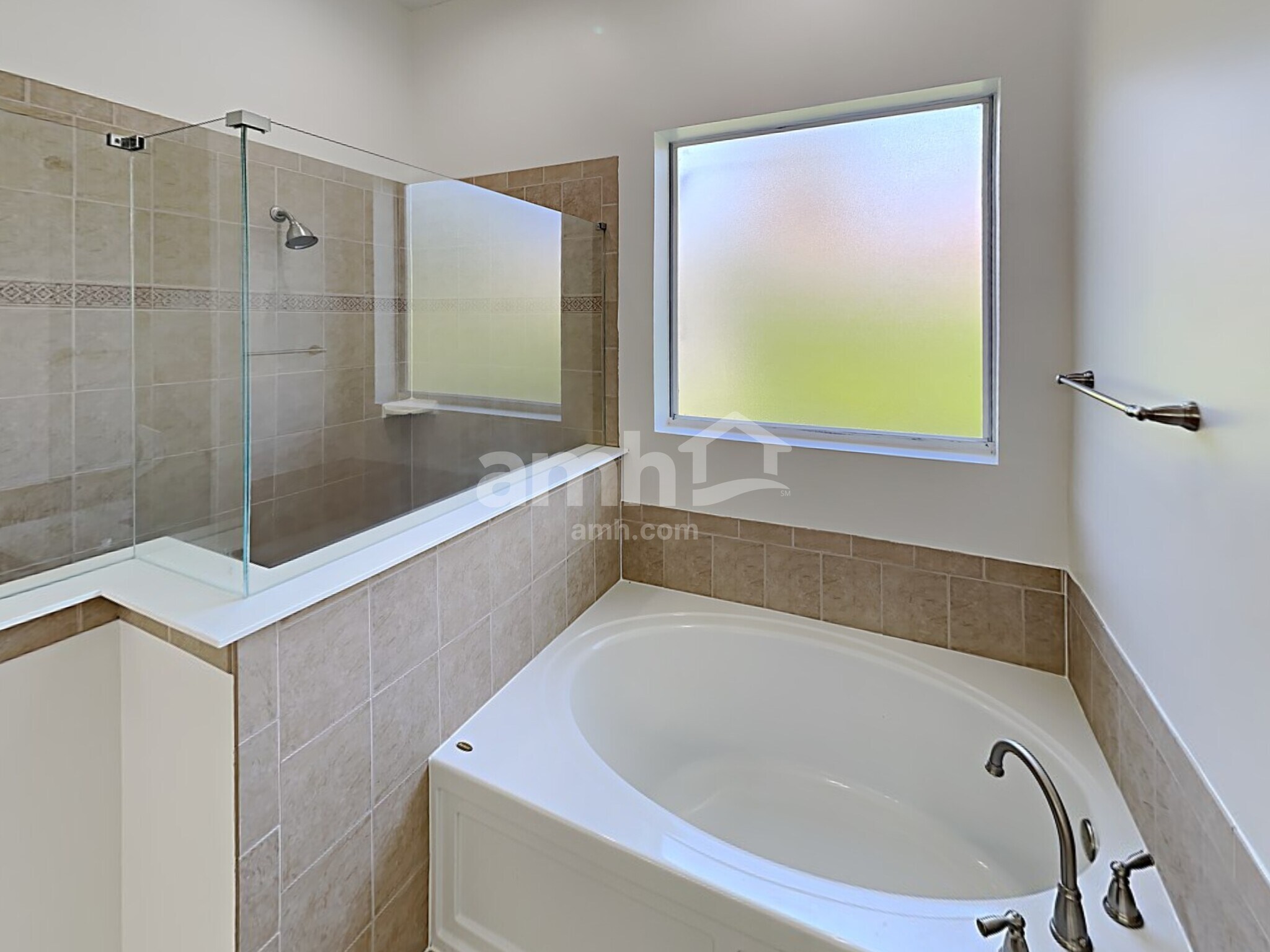 Building Photo - 604 Battersea Dr