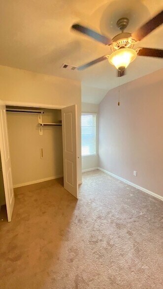Building Photo - 5002 Naples Grove Ln