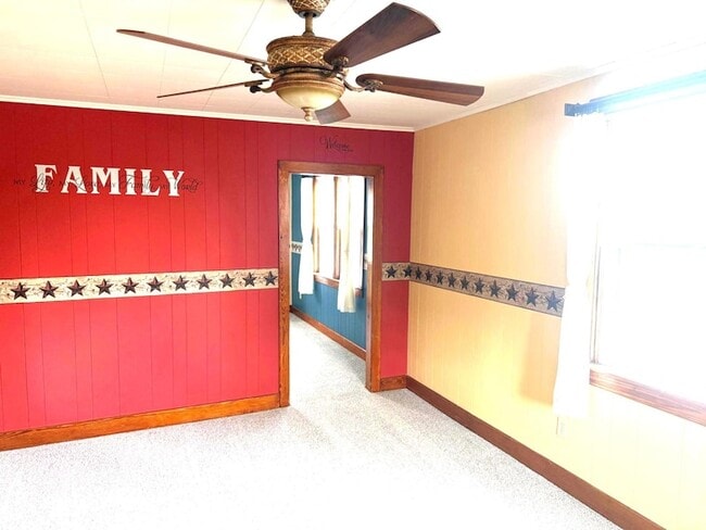 Building Photo - 10899 Fish and Game Rd