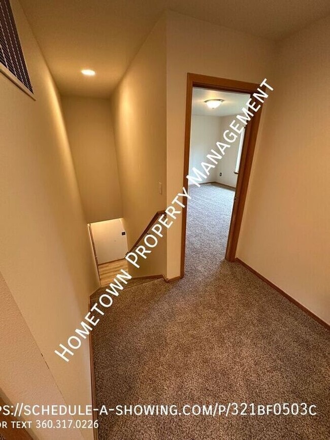 Building Photo - 6715 Kirsop Village Dr SW