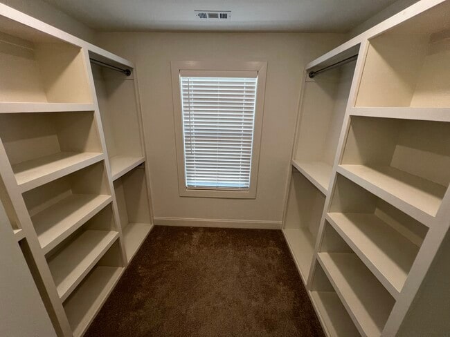 Building Photo - 129 Stewarts Lndg Dr