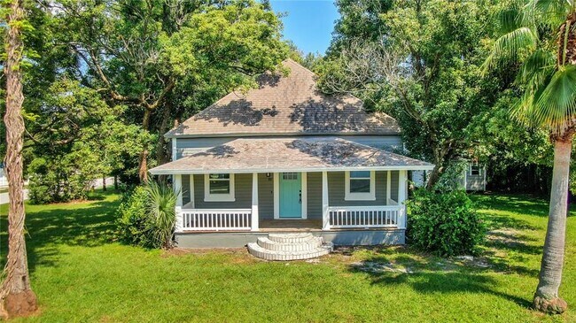 Primary Photo - 107 W Virginia Ave