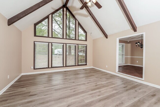 Building Photo - 2790 Stevens Creek Rd