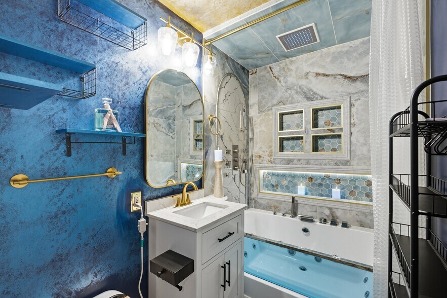 Building Photo - 709 Minnesota Ave