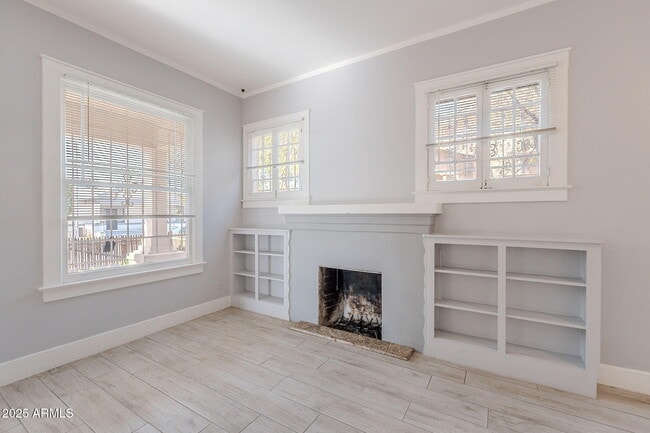 Building Photo - 711 E McKinley St
