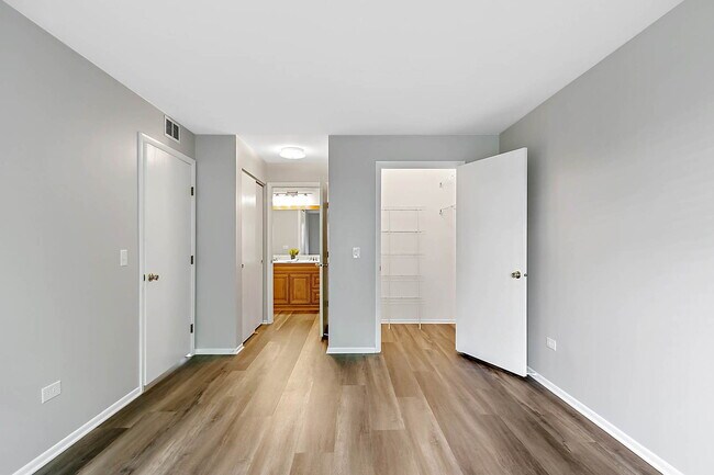 Building Photo - 371 Ashford Cir