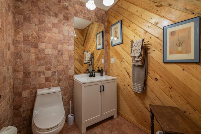 Building Photo - 10128 2nd St NW