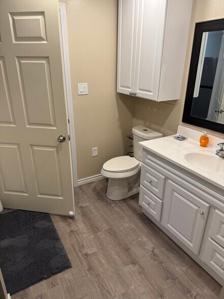 Building Photo - 2021 County Road 75