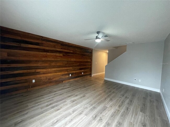 Building Photo - 2031 Fluorshire Dr