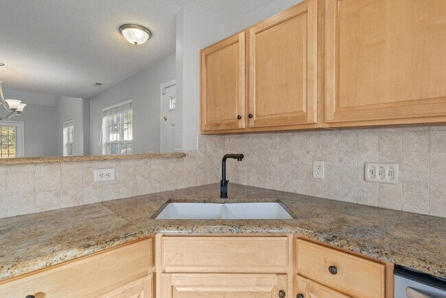 Building Photo - Earn Wealth While Leasing - Like a Homeowner - Lease to Own