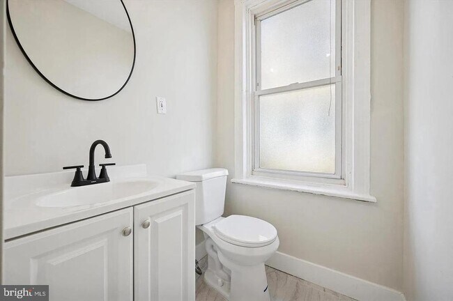 Building Photo - 75 High St