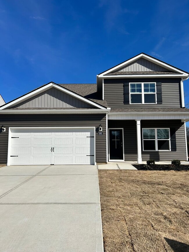 Primary Photo - Spacious New Build in Hixson! 5 Beds, 3.5 ...