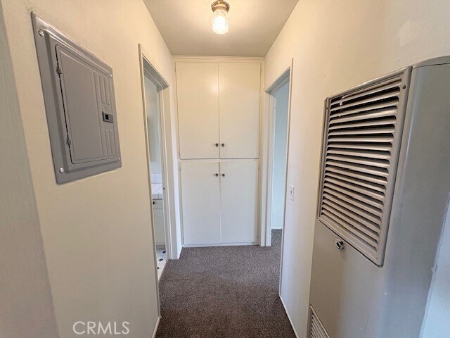 Building Photo - 257 Orlando Way