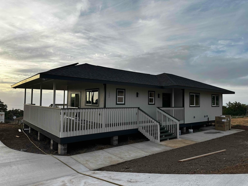 Building Photo - 1300 Naalae Rd