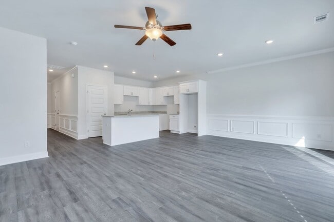 Building Photo - 329 Gov Gwinnett Way