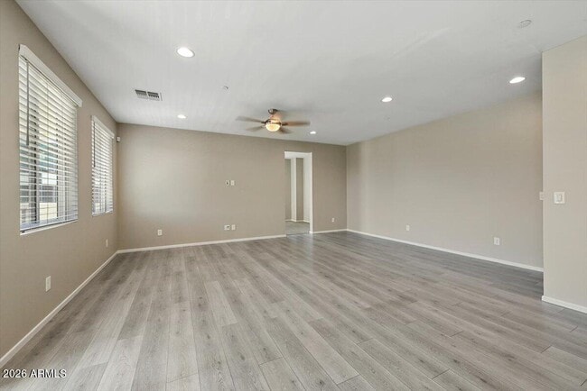 Building Photo - 1250 Abbey Ln