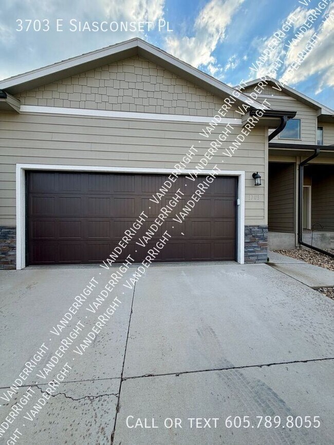 Building Photo - 3703 E Siasconset Pl