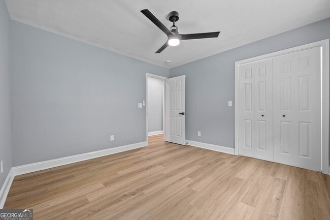 Building Photo - 3266 W Manor Ln SW