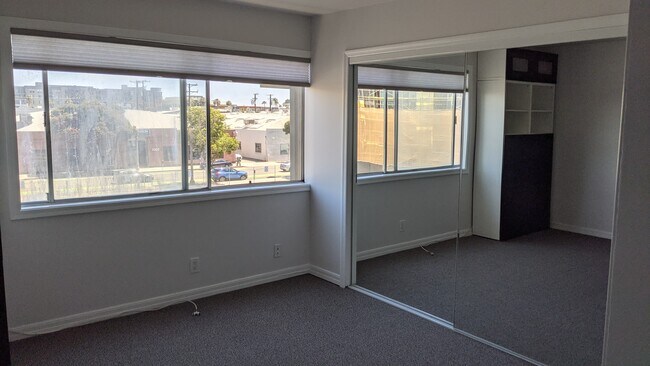 Building Photo - 1440 23rd St