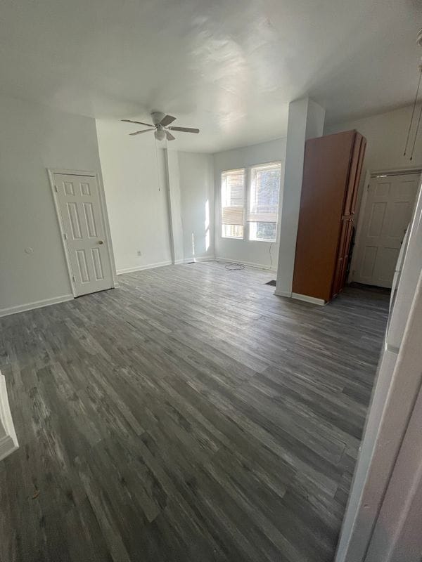 Building Photo - 2905 Norfolk Ave