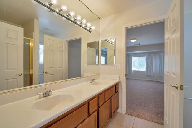 Building Photo - 4127 Abernethy Forest Pl