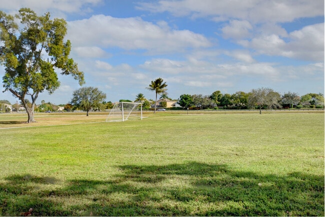 Building Photo - 7390 Ashley Shores Cir