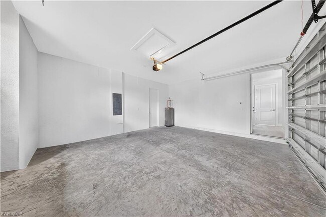 Building Photo - 311 Fitch Ave
