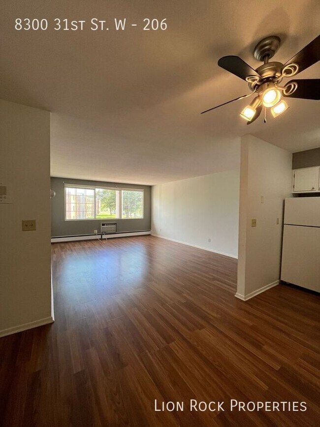 Building Photo - 8300 W 31st St