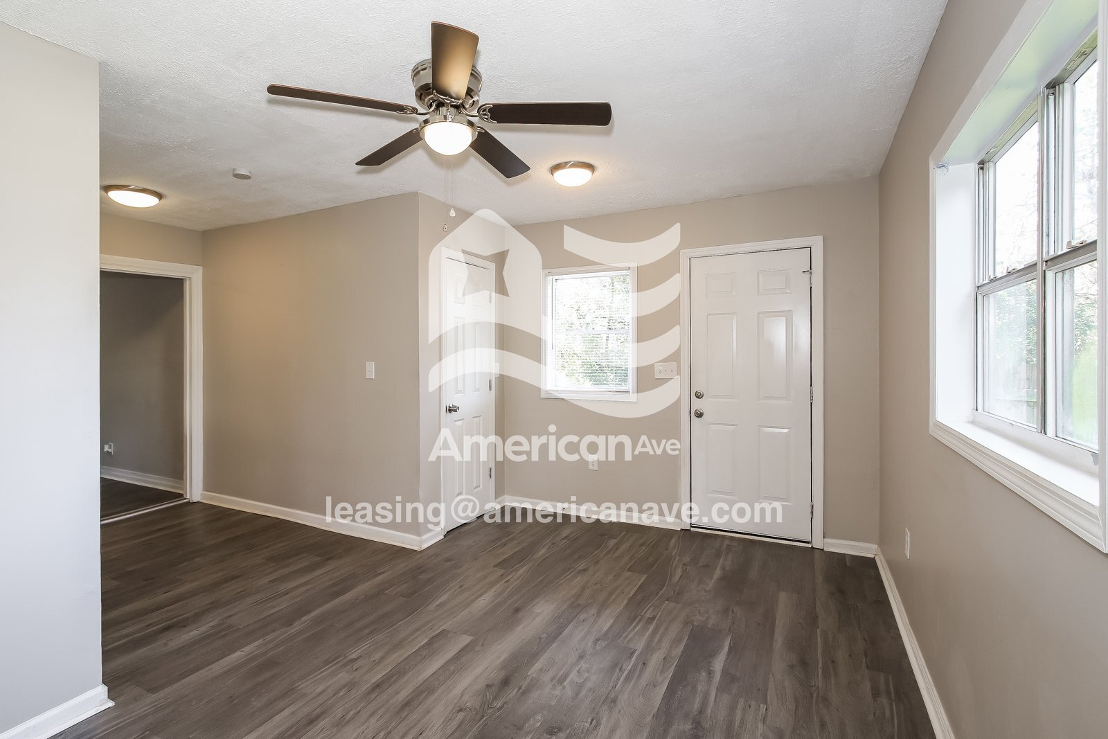 Building Photo - 2805 Royal St