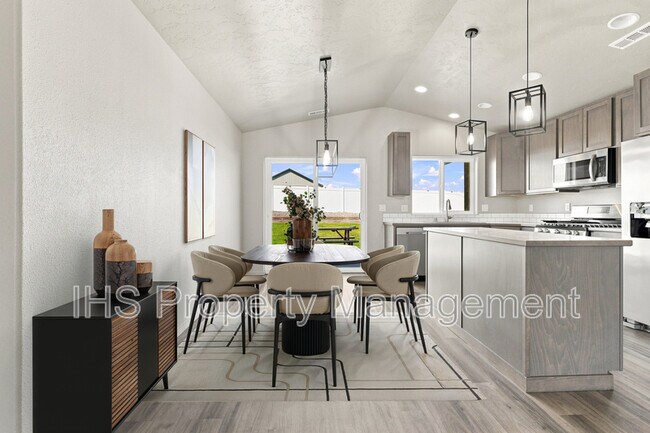 Building Photo - 6030 Tarsus Ln