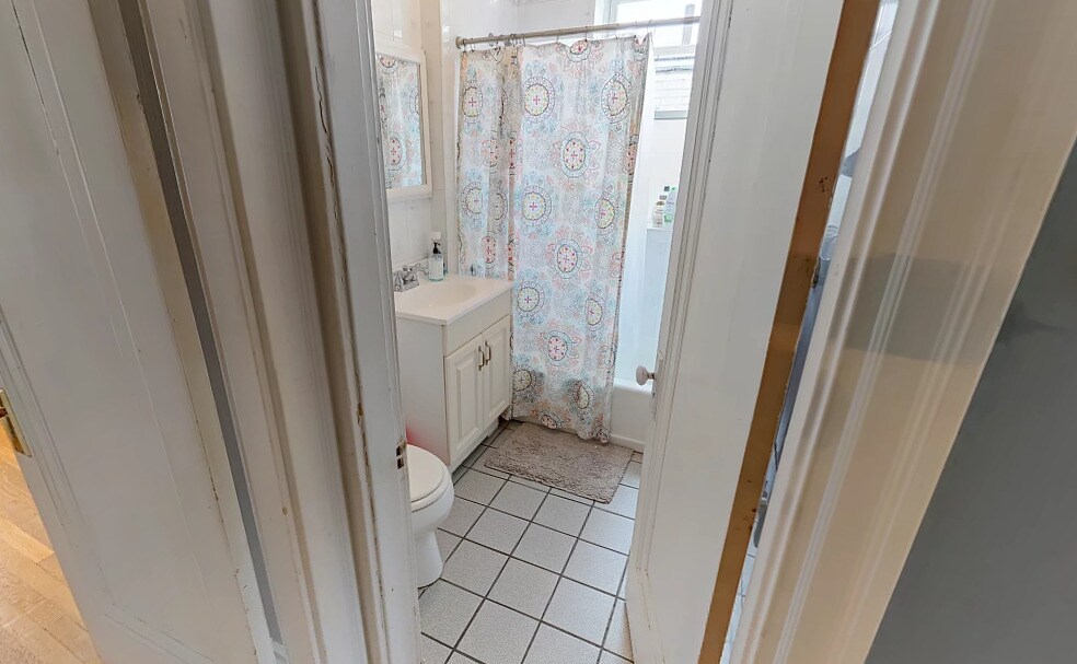 Building Photo - 34 Chiswick Rd