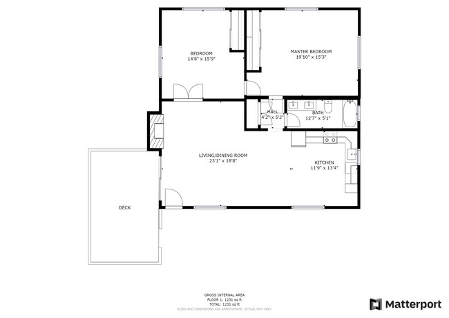 Building Photo - Amazing 2 Bedroom Only a Block from the Be...