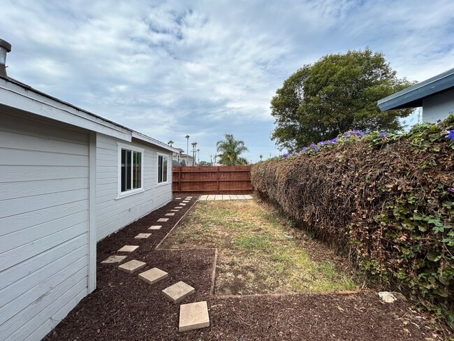Building Photo - Welcome to your beautifully renovated sing...