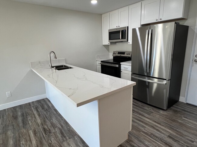 KItchen - 8034 Linda Vista Rd