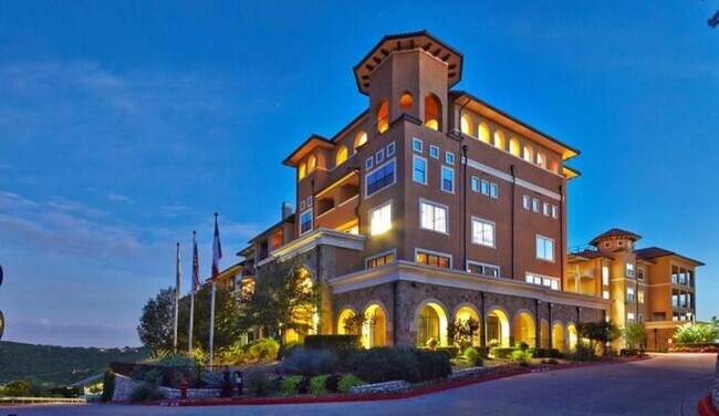 Building Photo - 7201 Ranch Rd 2222