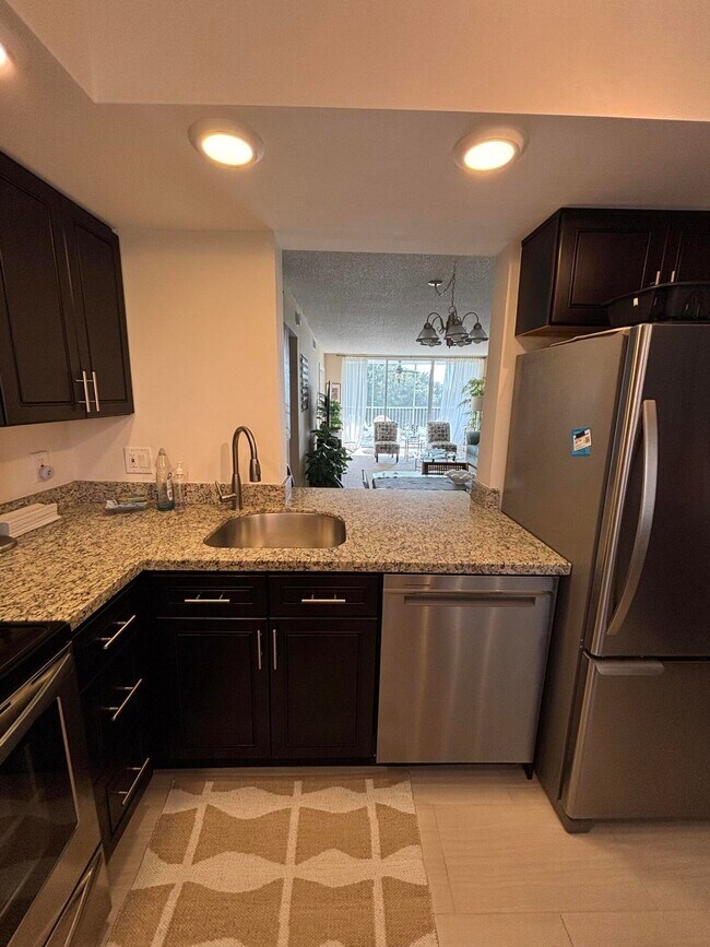 Building Photo - 2691 S Course Dr