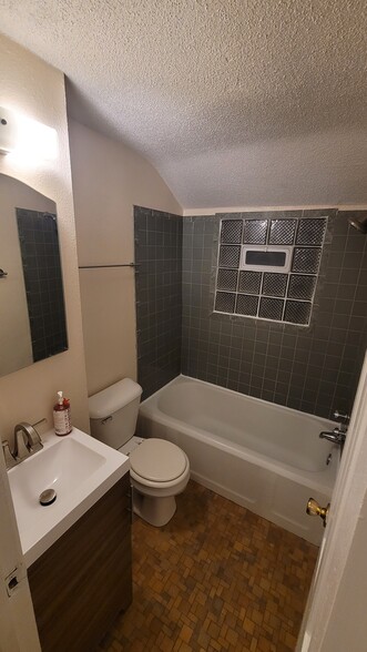 Bathroom - 6319 W Center St