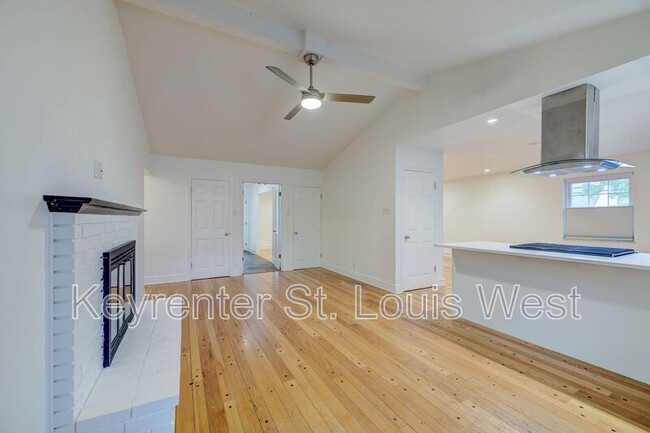 Building Photo - 10602 Tioga Ct