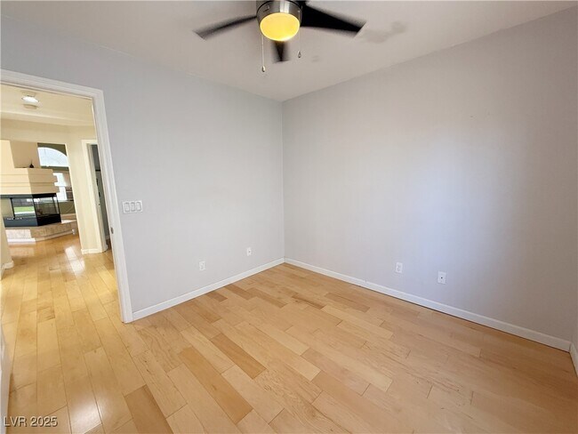 Building Photo - 3744 Crescent Canyon St