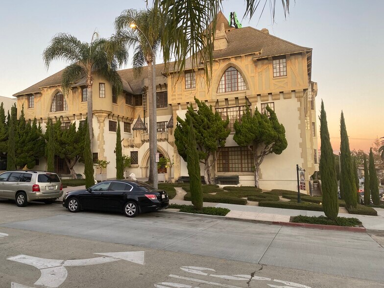 Primary Photo - Gaytonia Executive Residences, LLC