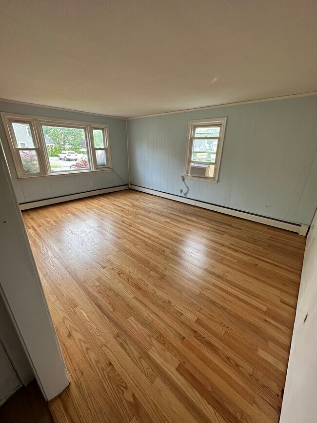 Building Photo - 150 Judd Ave