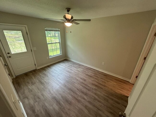 Building Photo - 766 Rosa Parks Cir