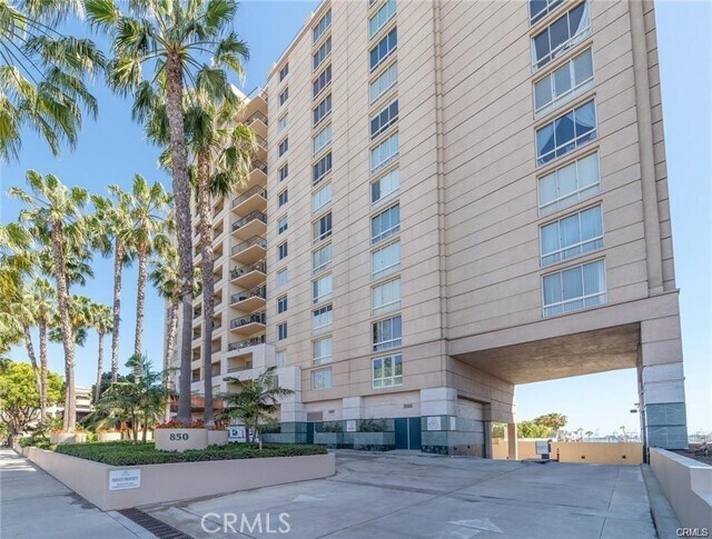 Building Photo - 850 E Ocean Blvd