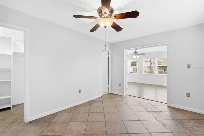 Building Photo - 3236 Ashton Rd