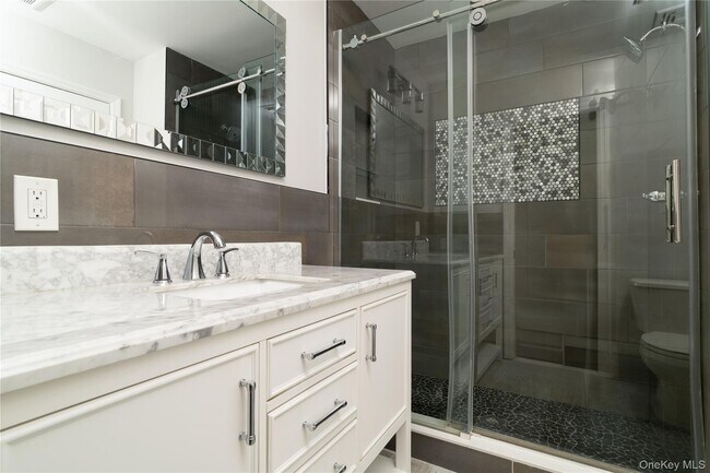 Building Photo - 50 N Broadway