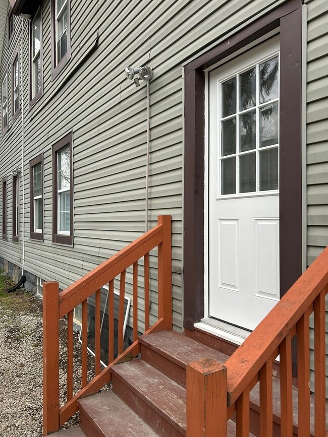 Building Photo - 4300 Apple Ave