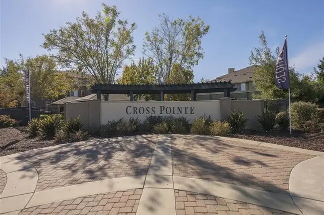 Building Photo - 5100 Vista Grande Dr