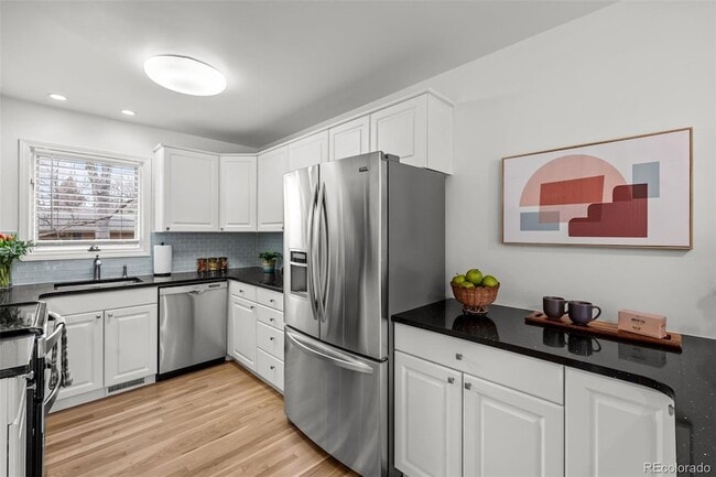 Building Photo - 3436 S Race St