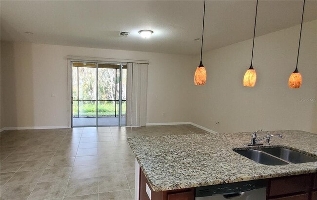 Building Photo - 13827 River Fish Ct