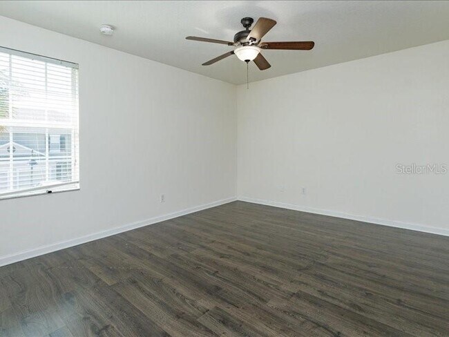 Building Photo - 2108 Switch Grass Cir